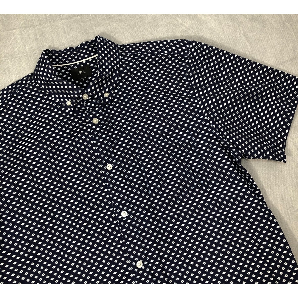 Obey Worldwide Shirt Men's Large Navy Blue White Short Sleeve Button Down Collar
